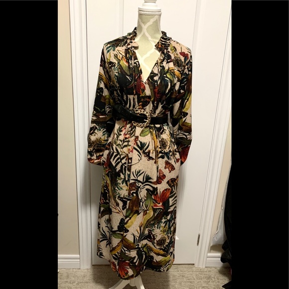 Floral Print Maxi Dress - Picture 1 of 3